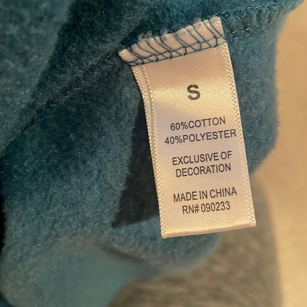 Playboy By PacSun Sweatshirt - Picture 2 of 3
